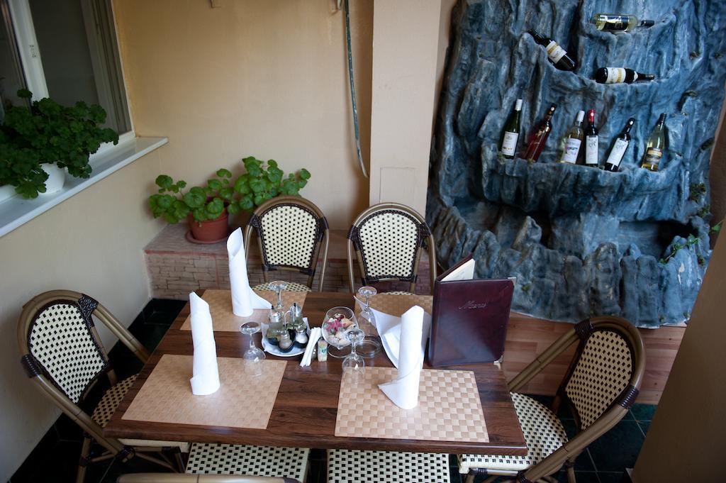 אפורי נורד Hotel Dynes מראה חיצוני תמונה