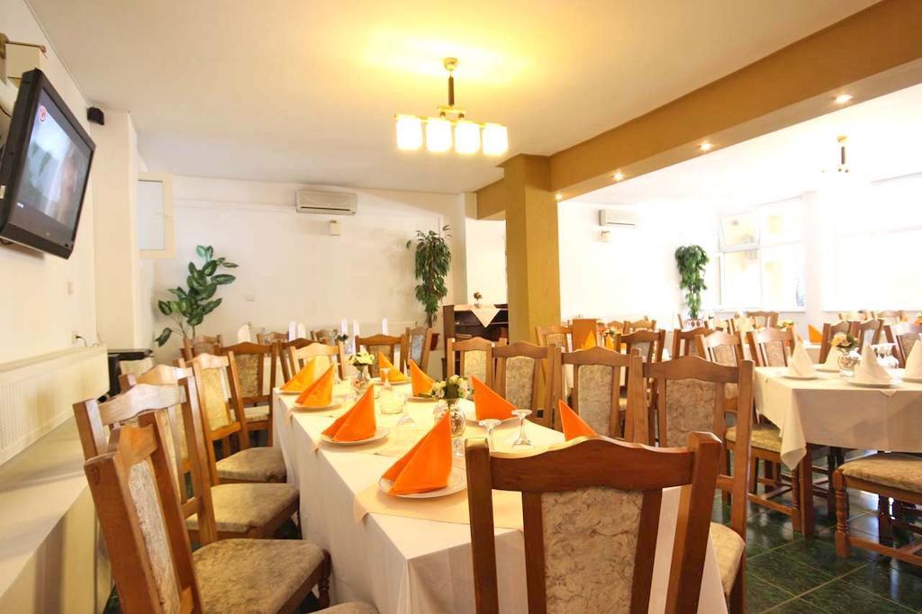 אפורי נורד Hotel Dynes מראה חיצוני תמונה