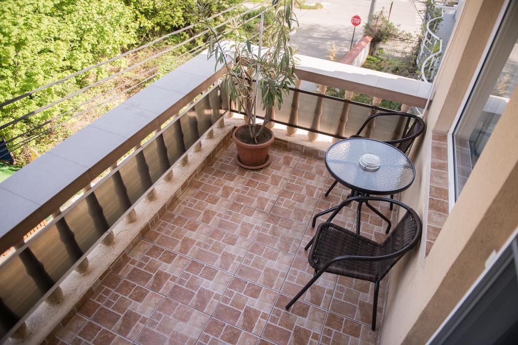 אפורי נורד Hotel Dynes מראה חיצוני תמונה