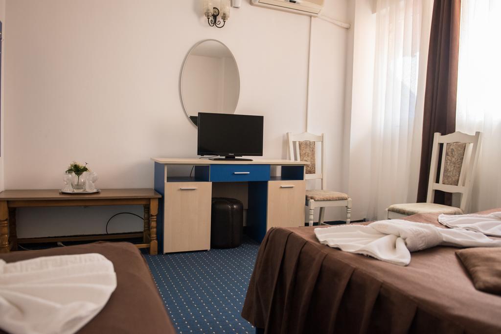 אפורי נורד Hotel Dynes מראה חיצוני תמונה