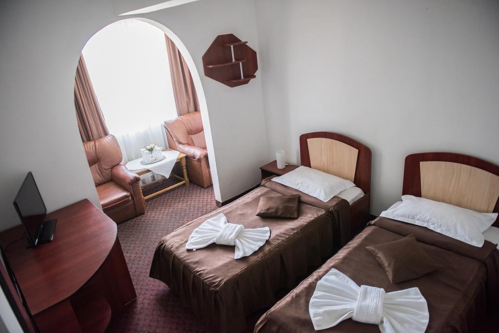 אפורי נורד Hotel Dynes מראה חיצוני תמונה