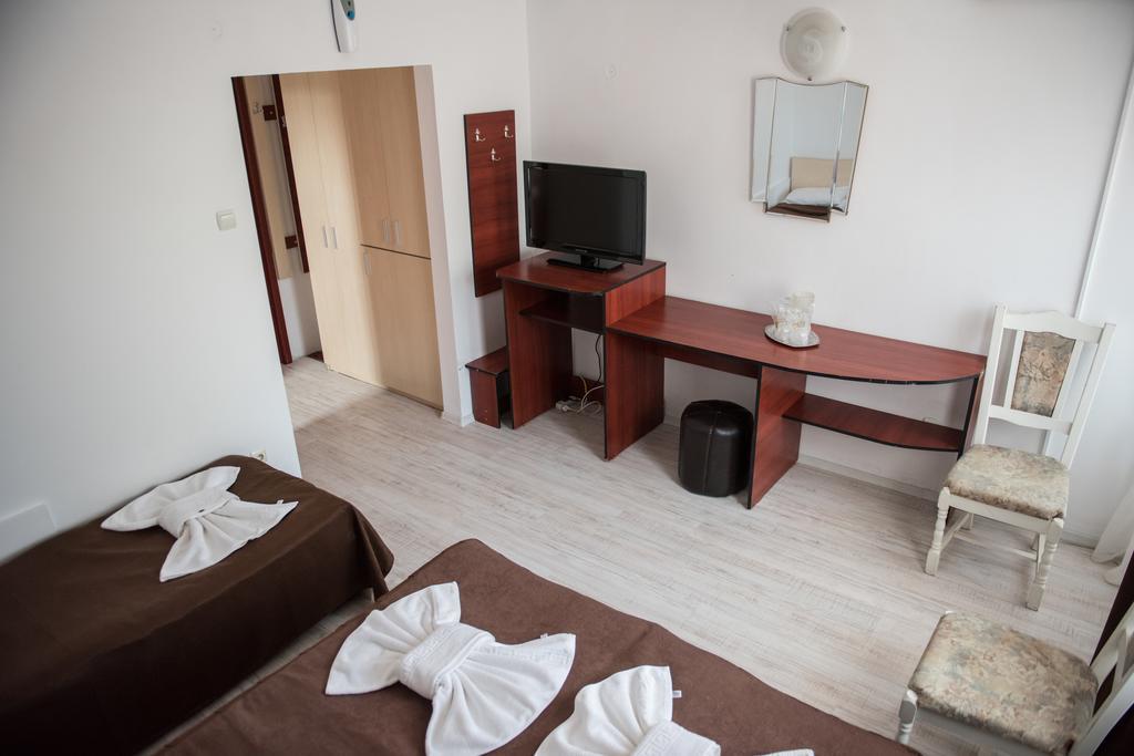 אפורי נורד Hotel Dynes מראה חיצוני תמונה
